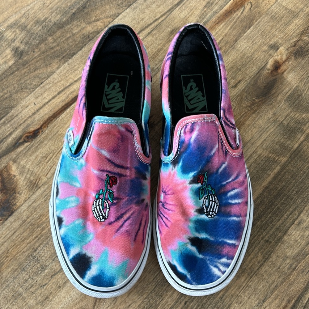 Tie Dye Skeleton Vans